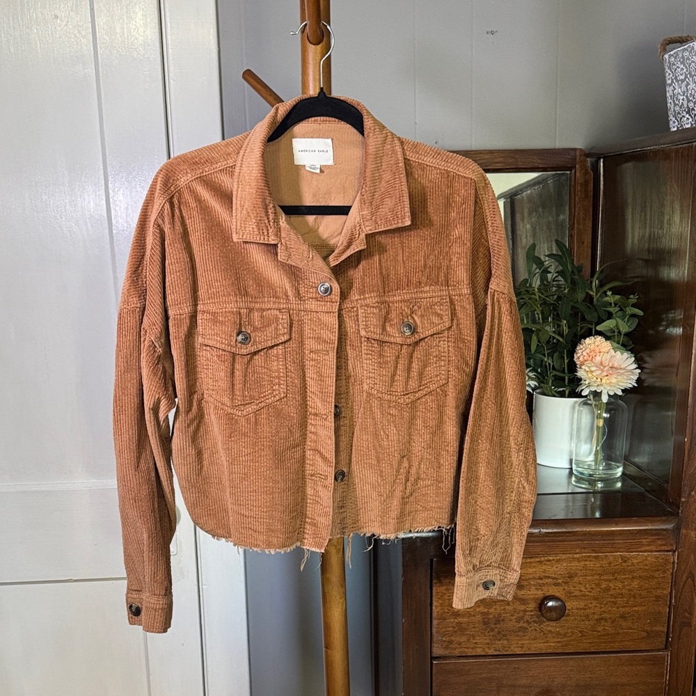 🤎 American Eagle Corduroy Cropped Shacket — Rust Brown (S)